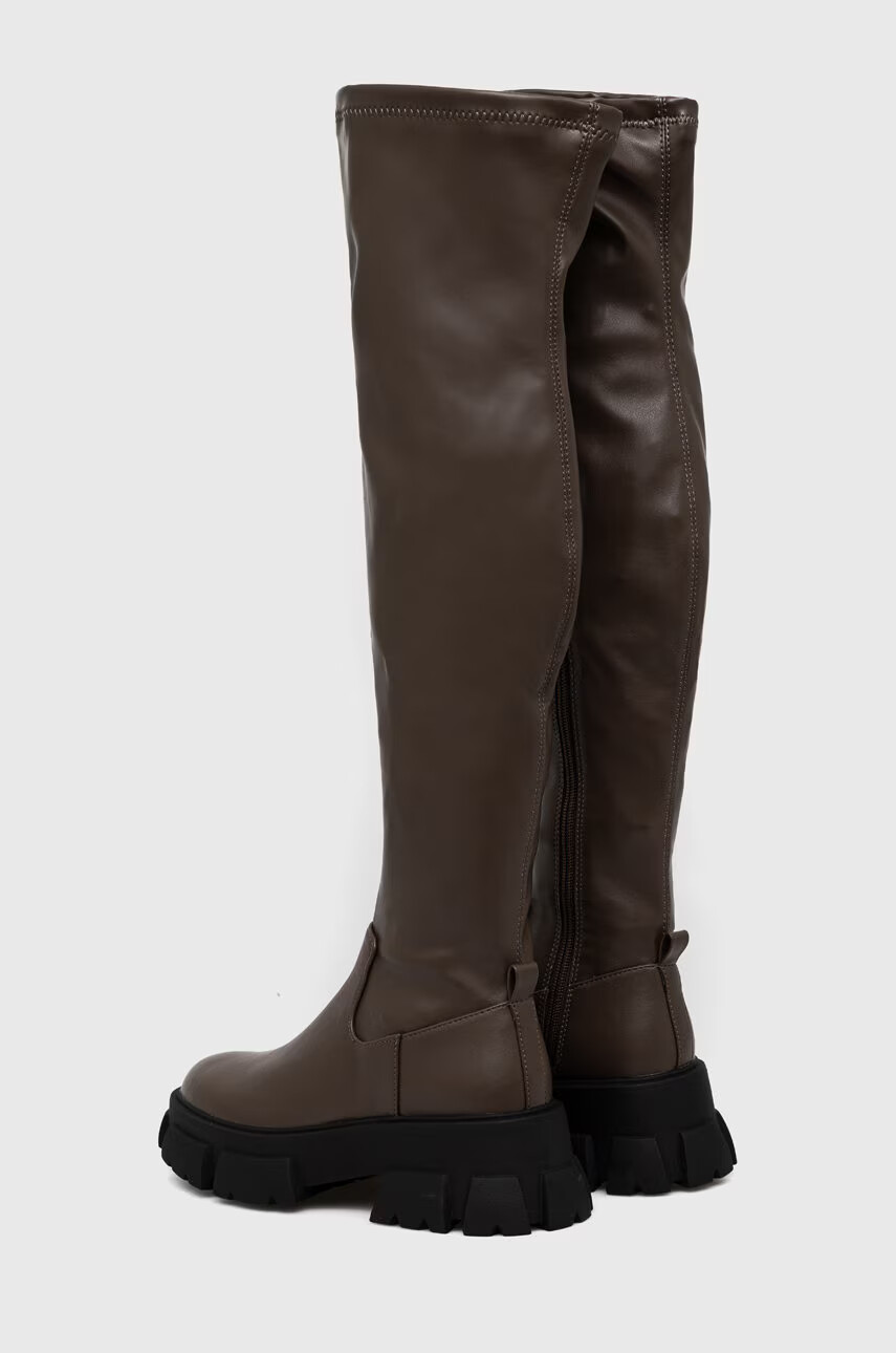 Steve Madden Ботуши Riveredge в кафяво с платформа - Pepit.bg