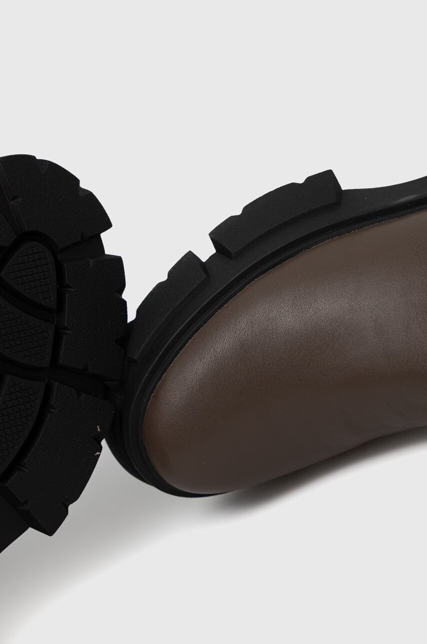 Steve Madden Ботуши Riveredge в кафяво с платформа - Pepit.bg