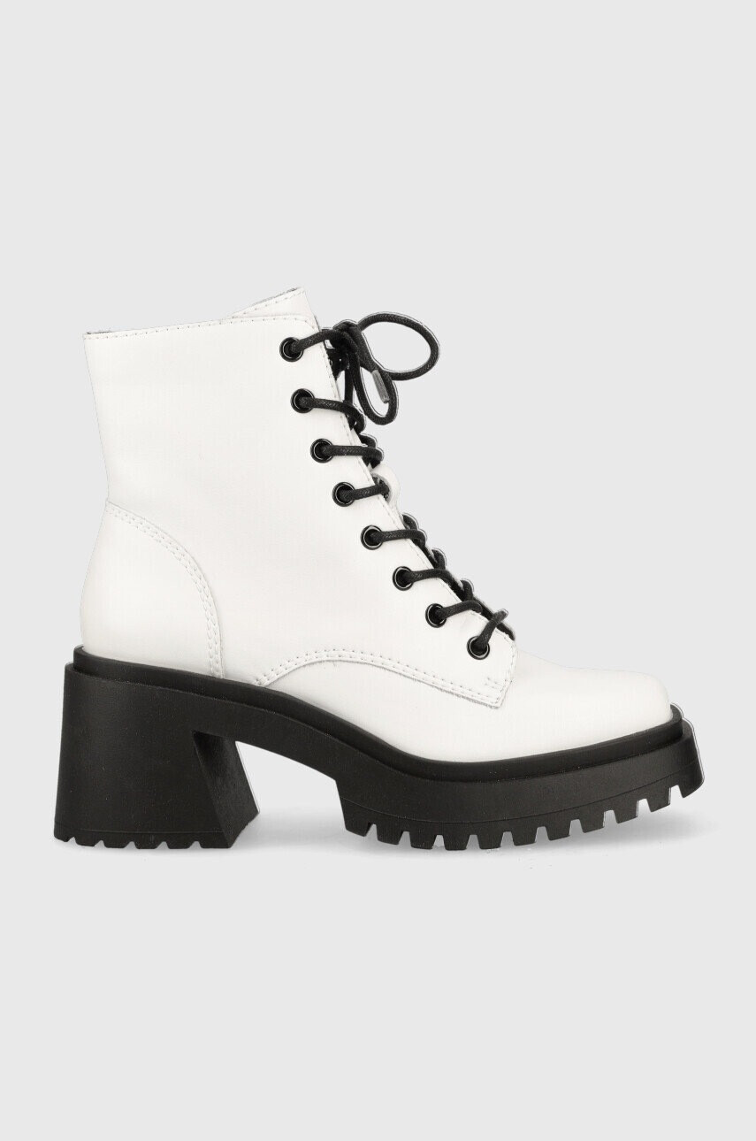 Steve Madden Кожени боти Freeport в бяло с висок ток - Pepit.bg