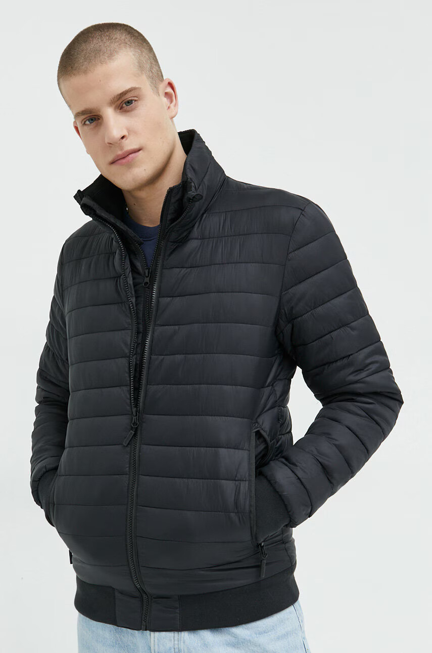 Superdry Яке в черно с преходна изолация - Pepit.bg