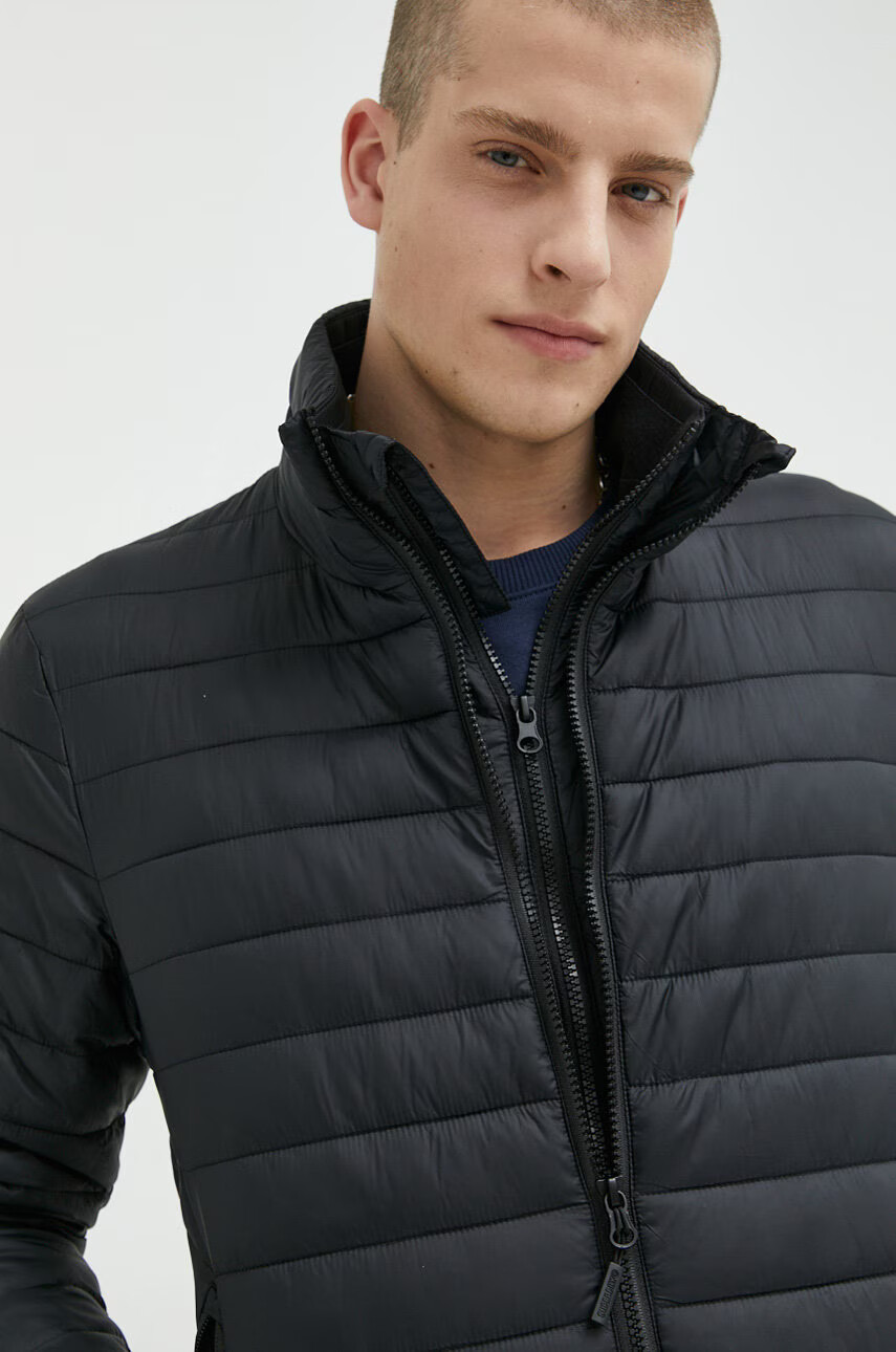 Superdry Яке в черно с преходна изолация - Pepit.bg