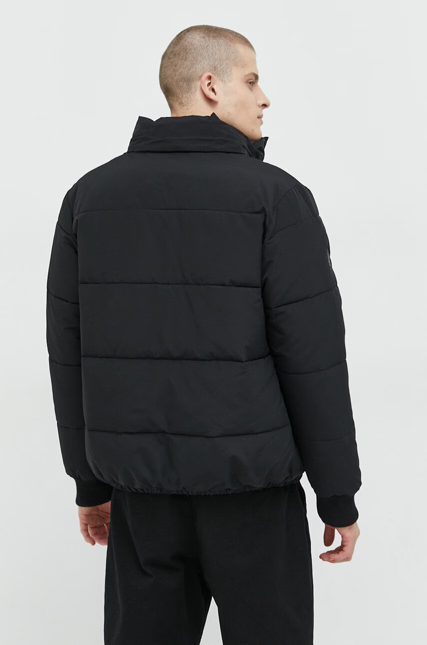 Superdry Яке в черно със зимна изолация - Pepit.bg