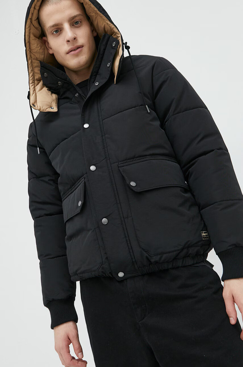 Superdry Яке в черно със зимна изолация - Pepit.bg