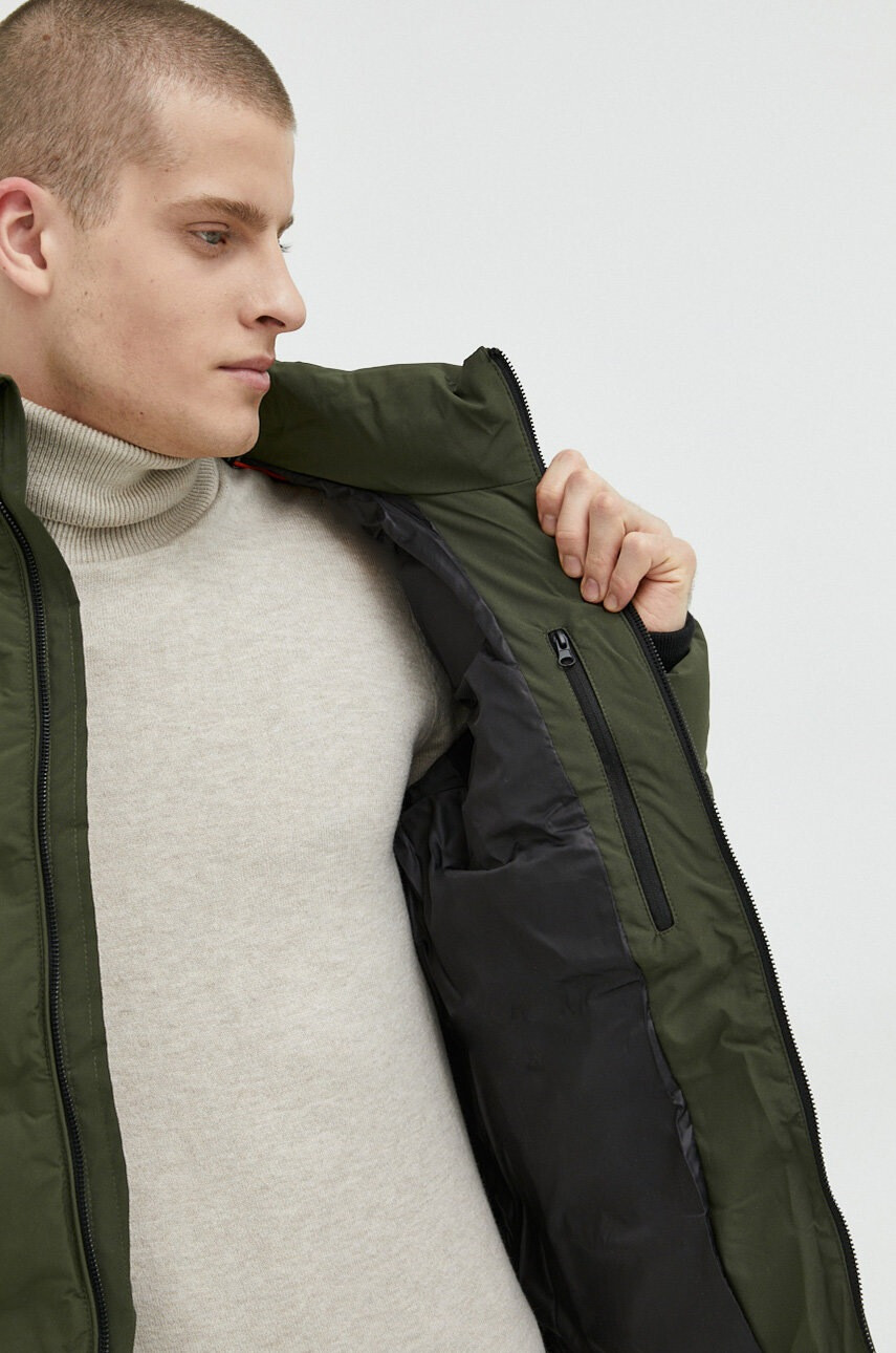 Superdry Яке в зелено със зимна изолация - Pepit.bg