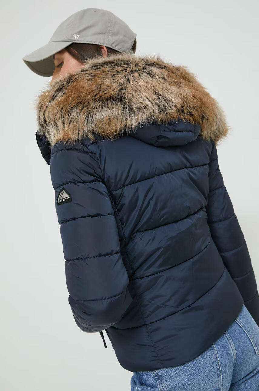 Superdry Яке в тъмносиньо със зимна изолация - Pepit.bg