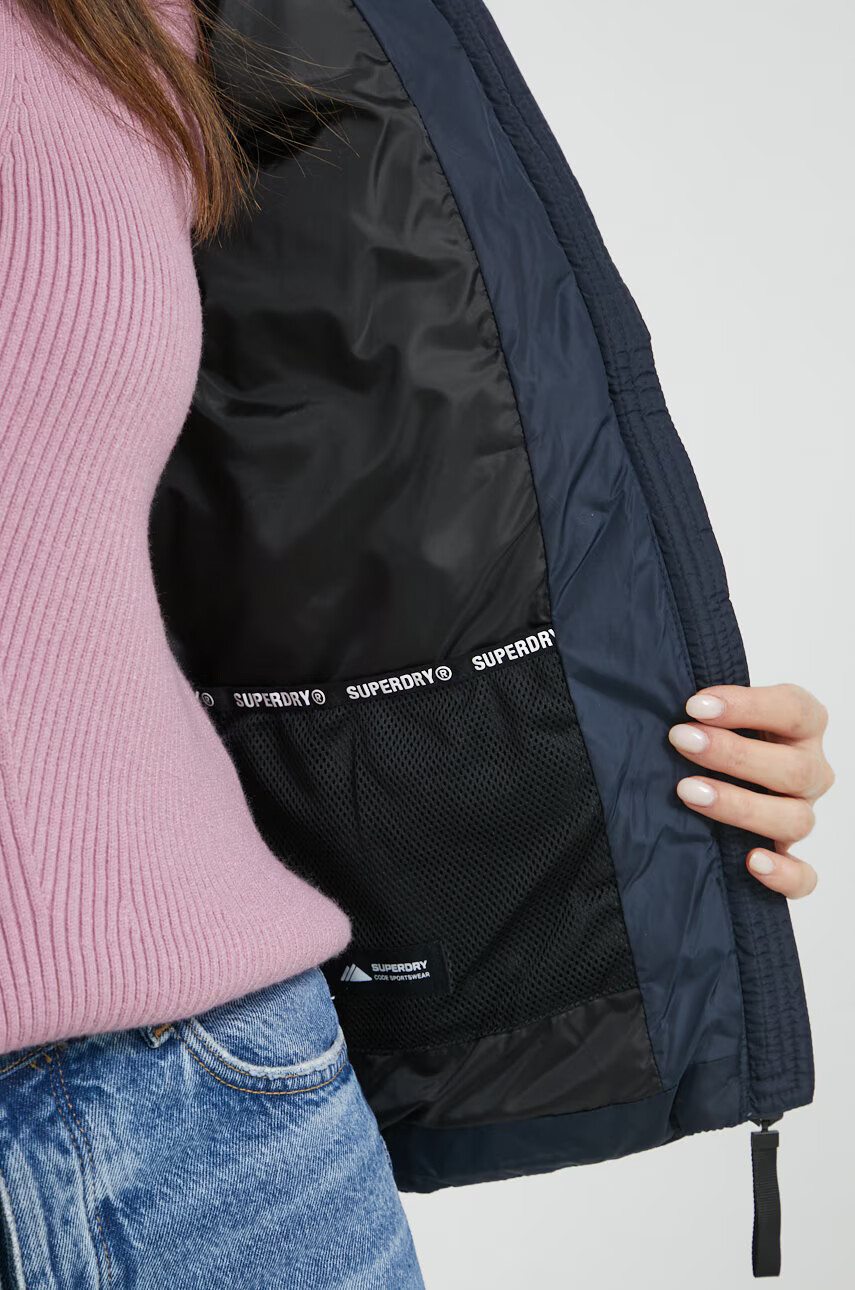 Superdry Яке в тъмносиньо със зимна изолация - Pepit.bg