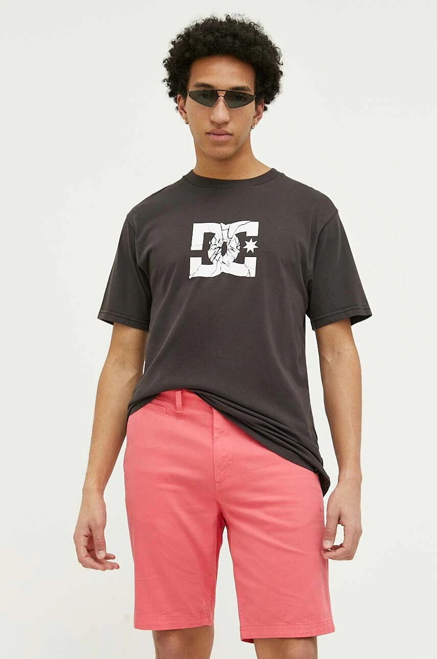 Superdry Къс панталон в розово - Pepit.bg