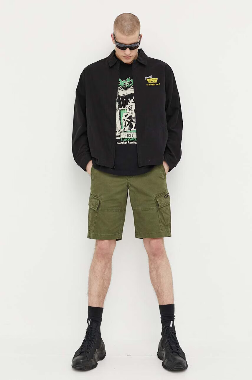 Superdry Къс панталон в зелено - Pepit.bg