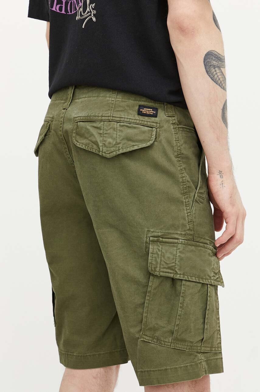 Superdry Къс панталон в зелено - Pepit.bg
