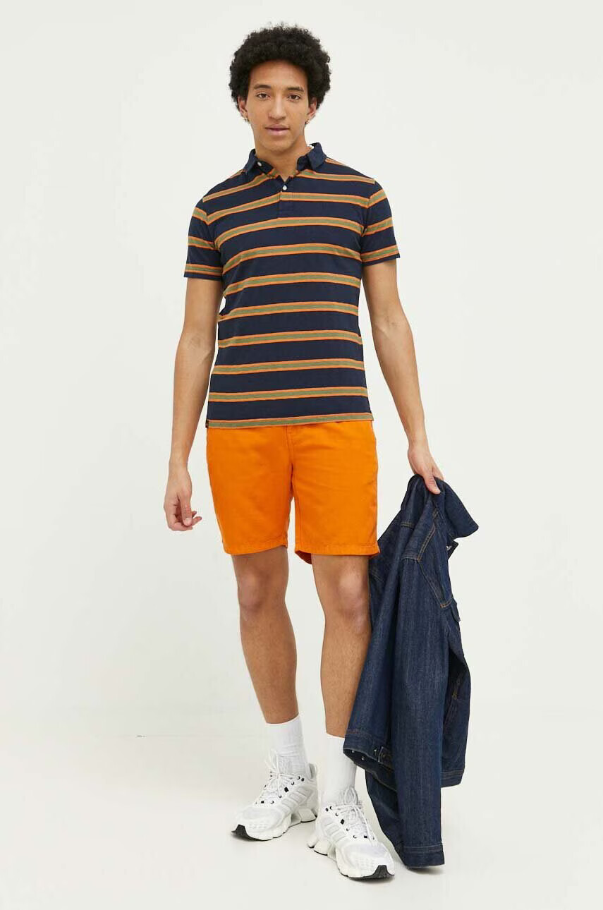 Superdry Къс панталон с лен в оранжево - Pepit.bg
