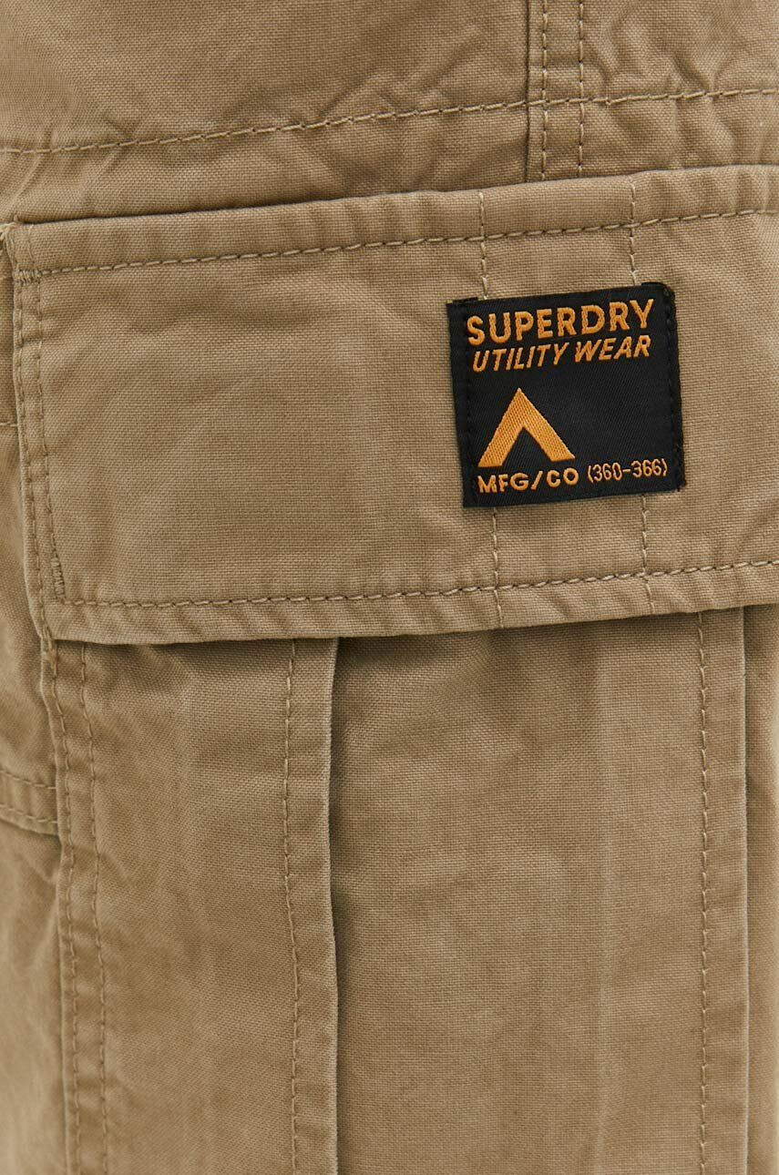 Superdry Памучен къс панталон в бежово - Pepit.bg