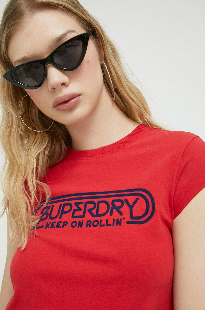 Superdry Памучна тениска в червено - Pepit.bg