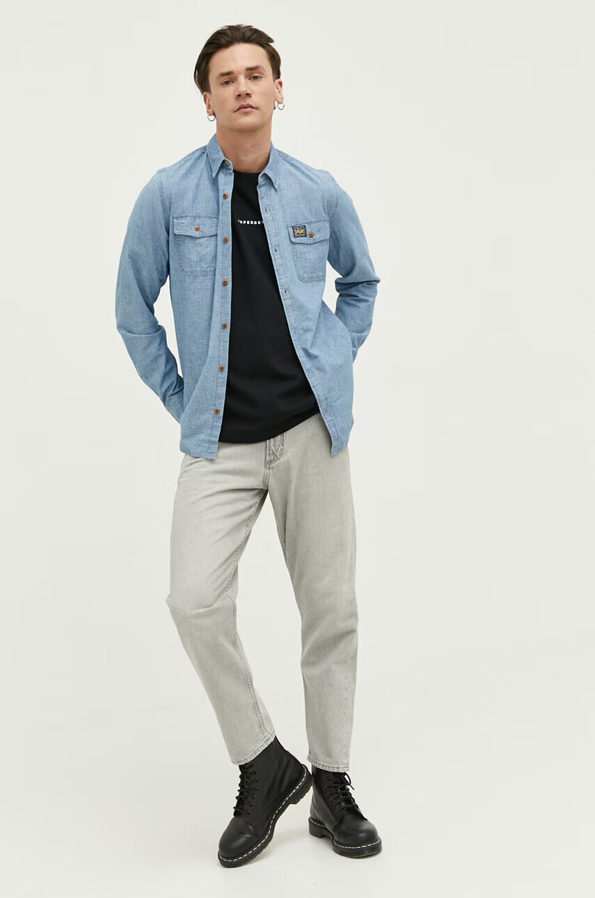 Superdry Памучна тениска в черно с принт - Pepit.bg