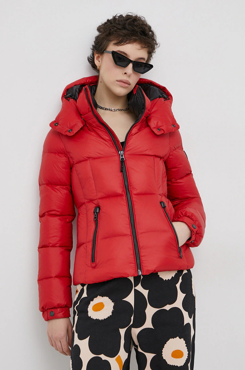 Superdry Пухено яке в червено със зимна изолация - Pepit.bg