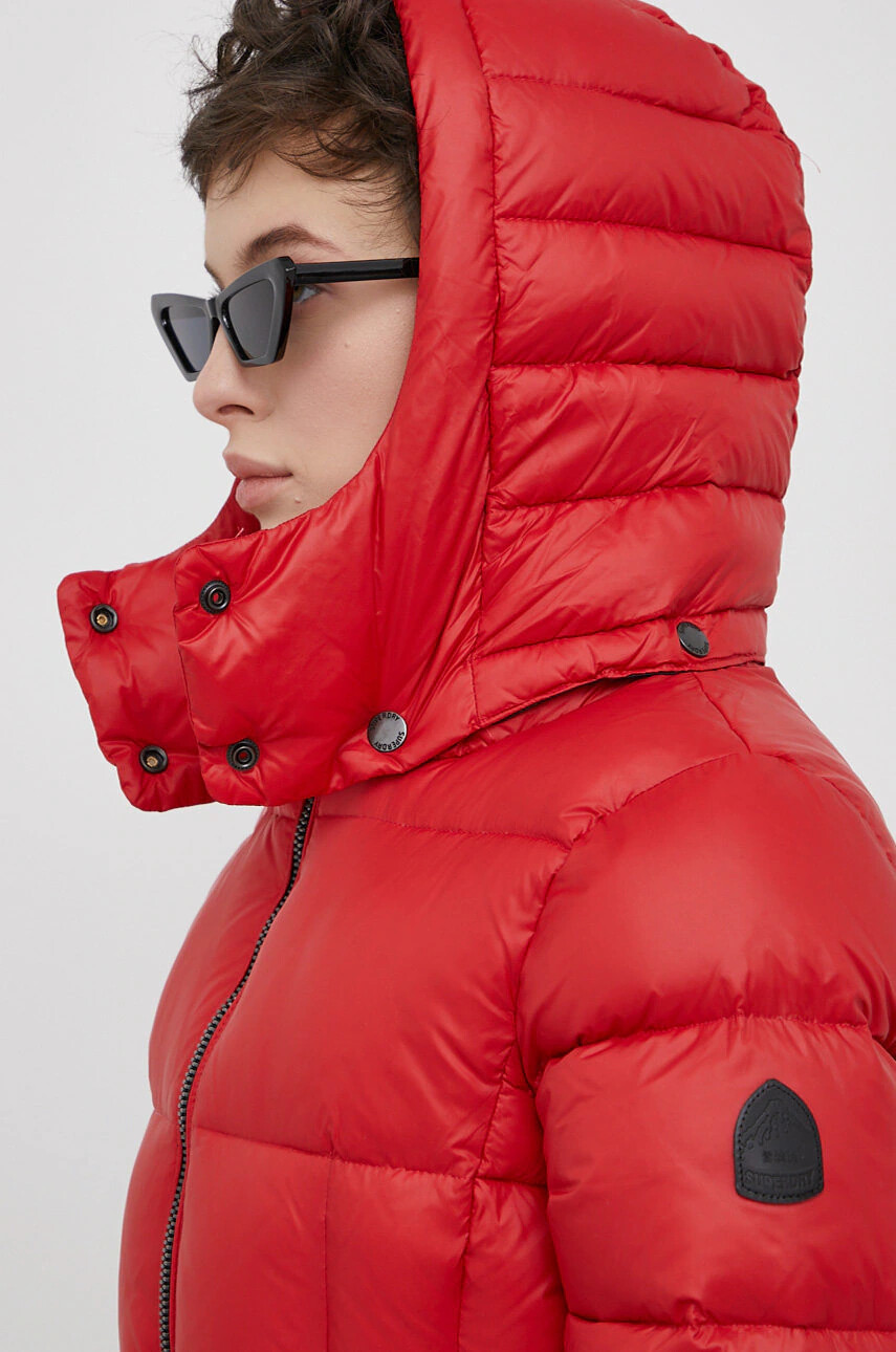 Superdry Пухено яке в червено със зимна изолация - Pepit.bg