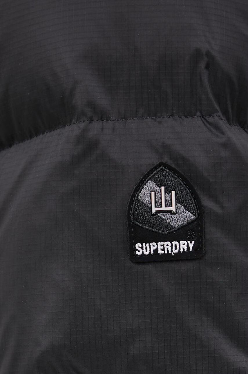Superdry Пухено яке в черно със зимна изолация - Pepit.bg
