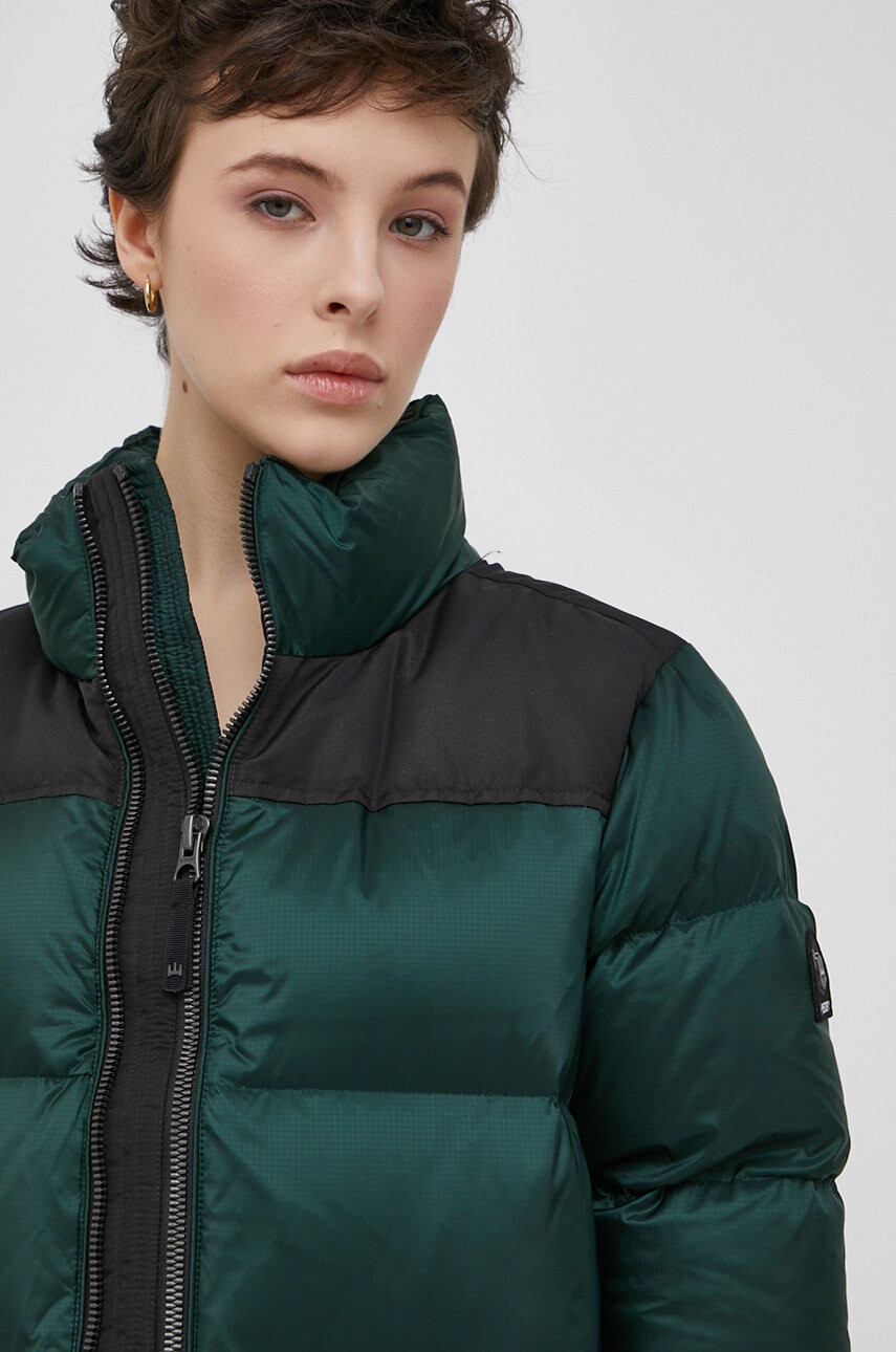 Superdry Пухено яке в зелено със зимна изолация - Pepit.bg