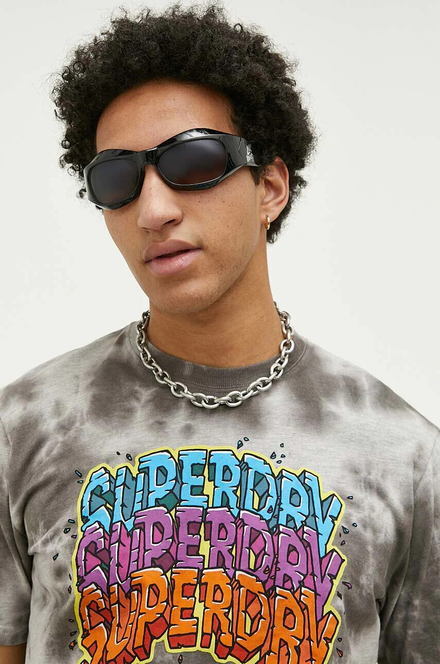 Superdry Тениска в сиво с десен - Pepit.bg