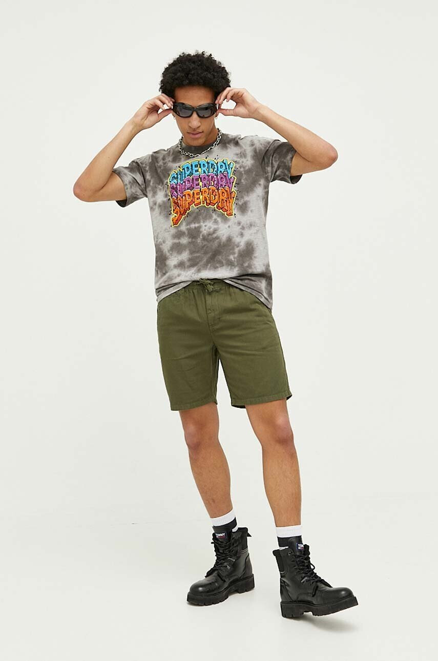 Superdry Тениска в сиво с десен - Pepit.bg