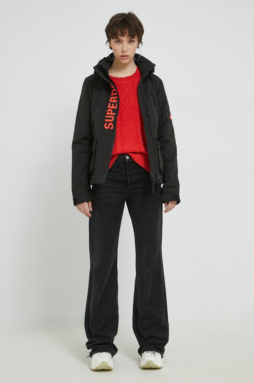 Superdry Яке в черно с преходна изолация - Pepit.bg