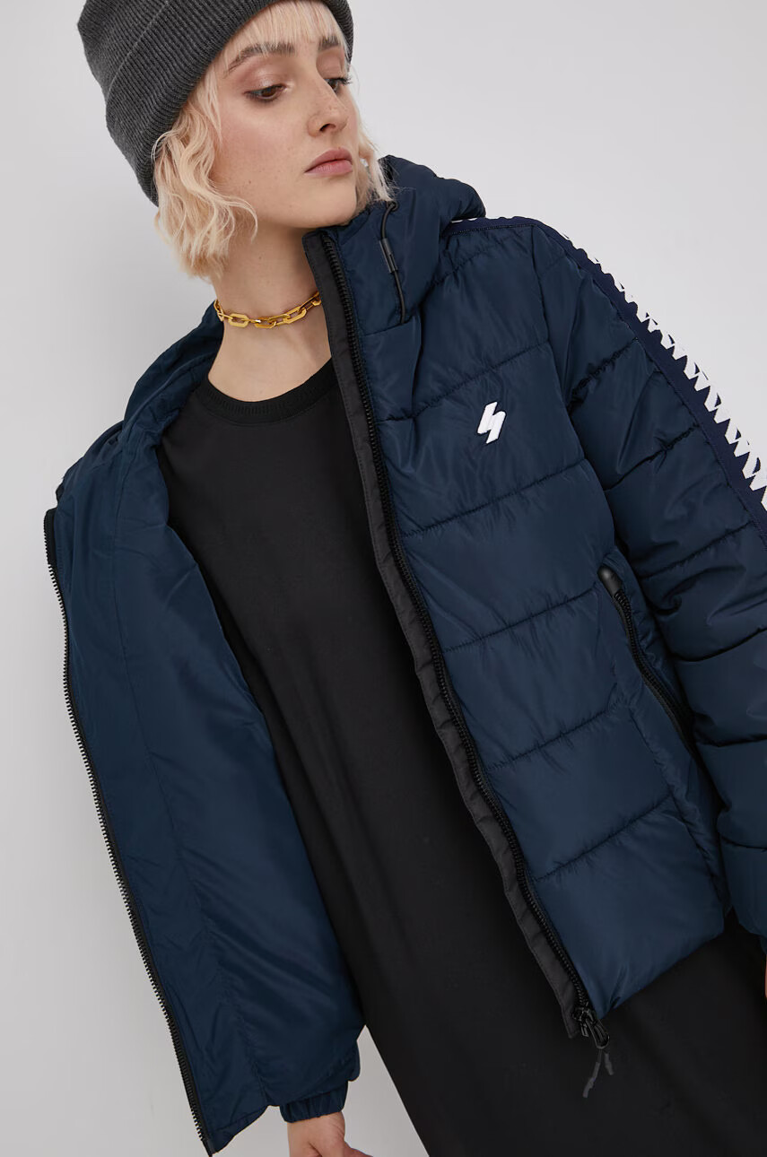Superdry Яке в тъмносиньо със зимна изолация - Pepit.bg