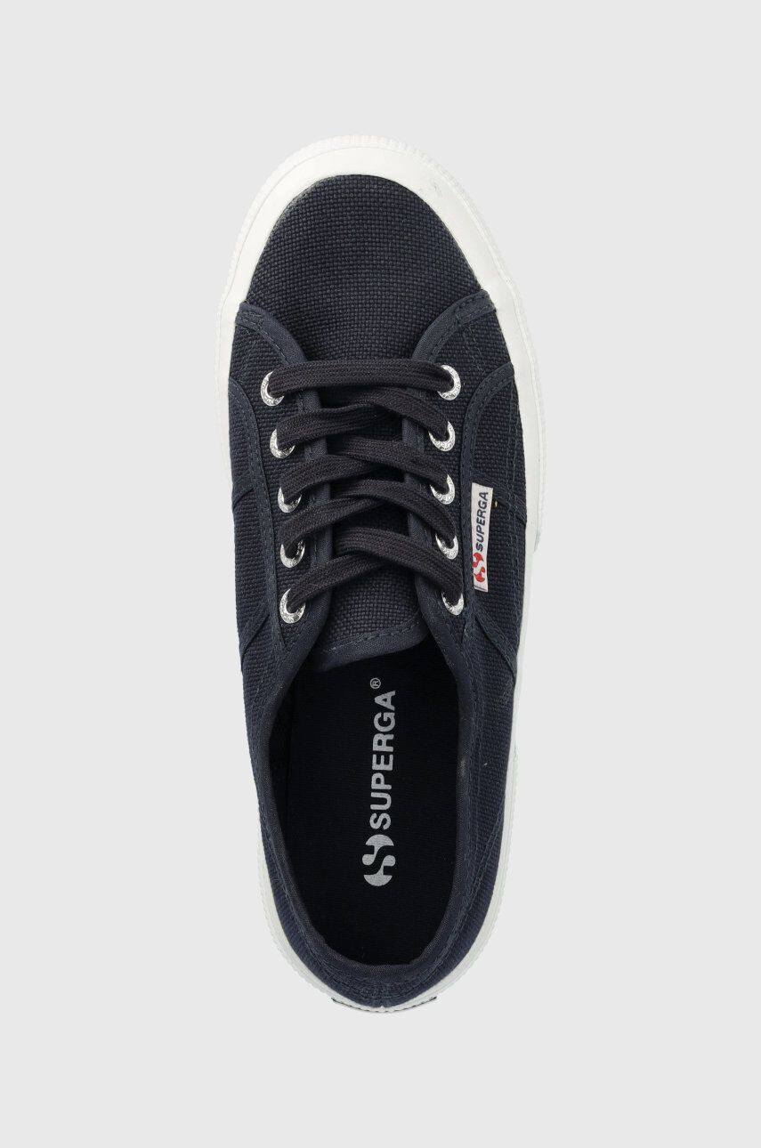 Superga Ниски кецове в тъмносиньо - Pepit.bg