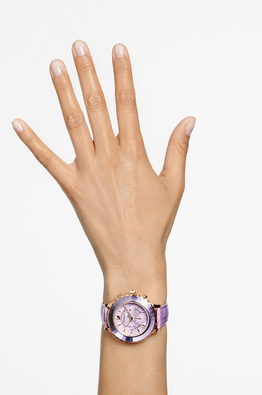 Swarovski Часовник дамски в тъмносиньо - Pepit.bg