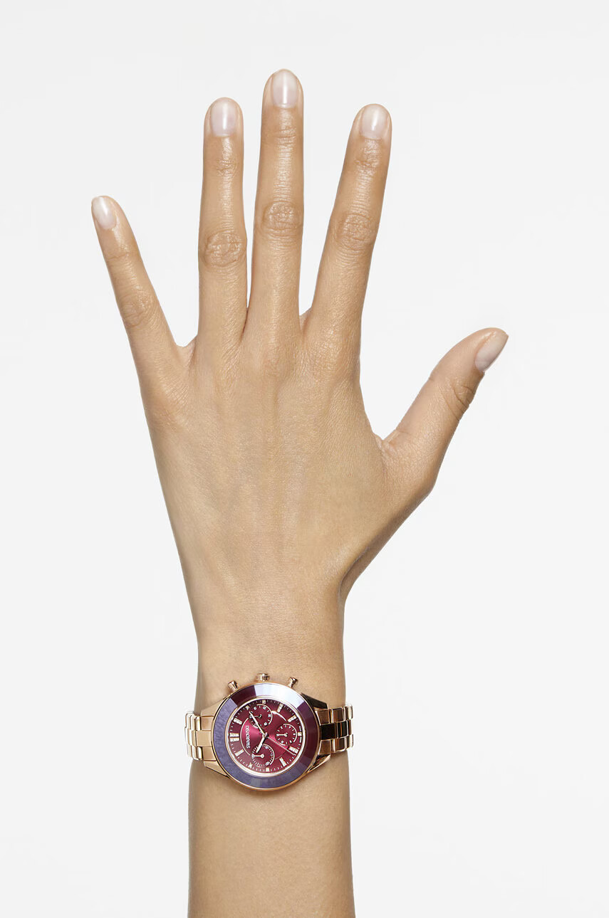 Swarovski Часовник дамски в зелено - Pepit.bg