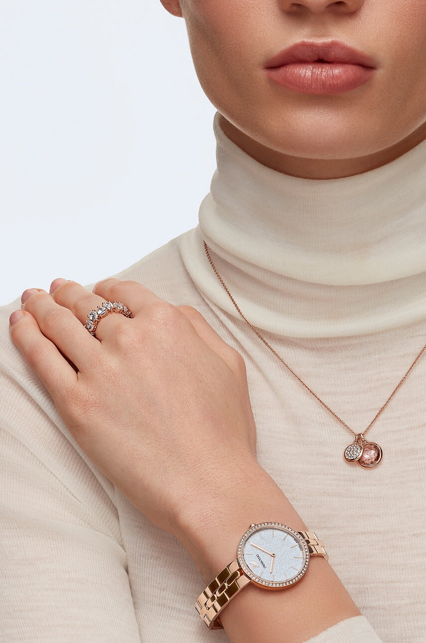 Swarovski Часовник дамски в розово - Pepit.bg