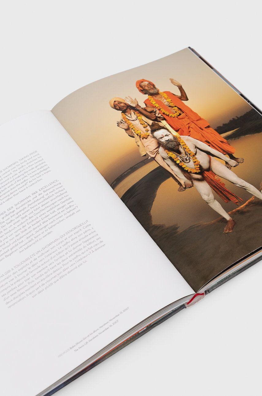 Taschen GmbH Книга Michael O'neill. On Yoga. The Architecture Of Peace Eddie Stern - Pepit.bg