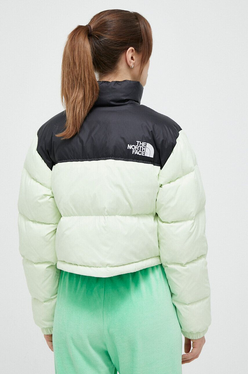 The North Face Пухено яке NUPTSE SHORT JACKET в зелено със зимна изолация - Pepit.bg