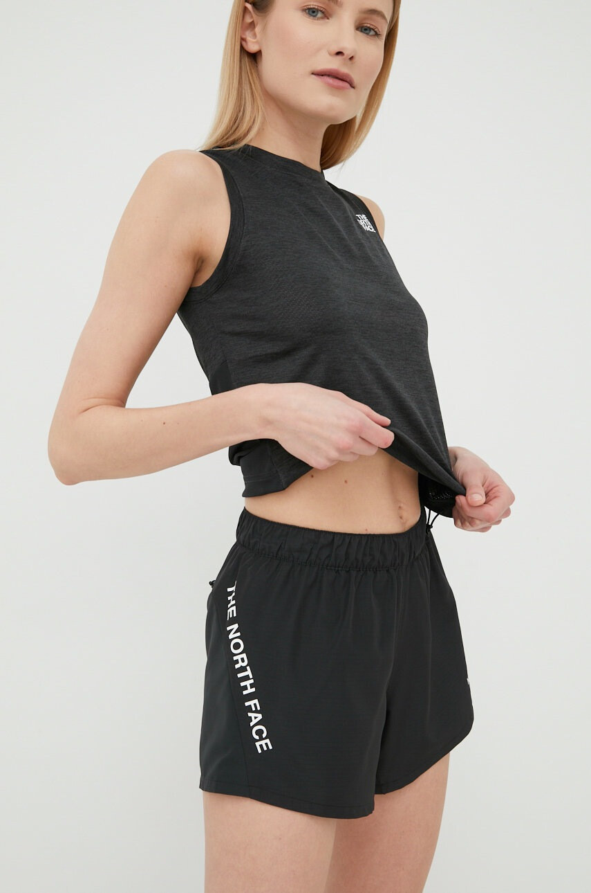 The North Face Спортни шорти Mountain Athletics - Pepit.bg