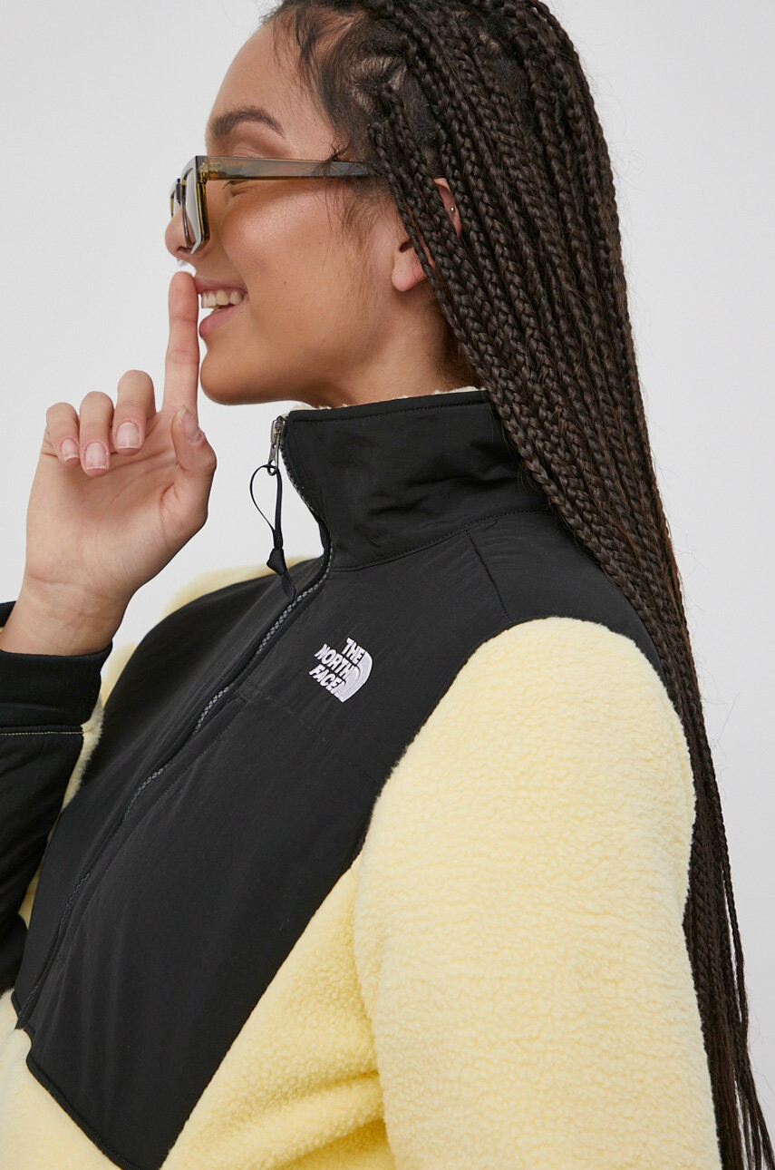 The North Face Суичър W Denali 2 Jkt Eu дамски в жълто - Pepit.bg