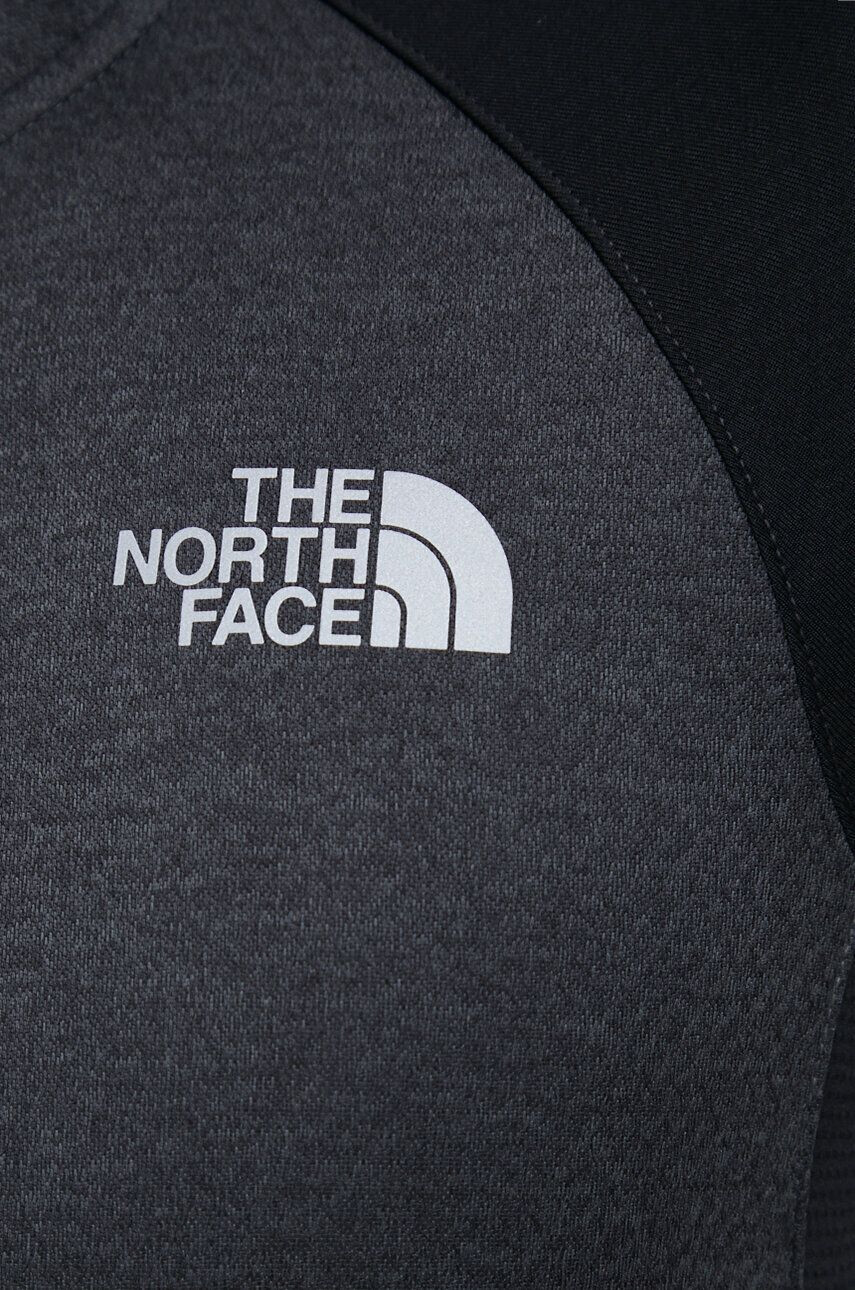 The North Face Суичър за джогинг в черно с изчистен дизайн - Pepit.bg