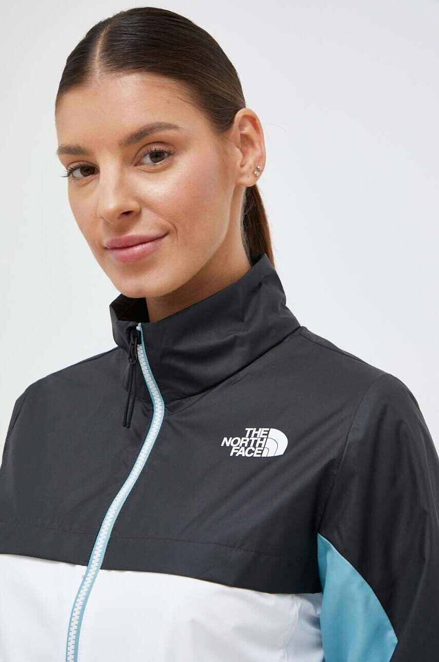 The North Face Ветровка Mountain Athletics в черно преходен модел - Pepit.bg