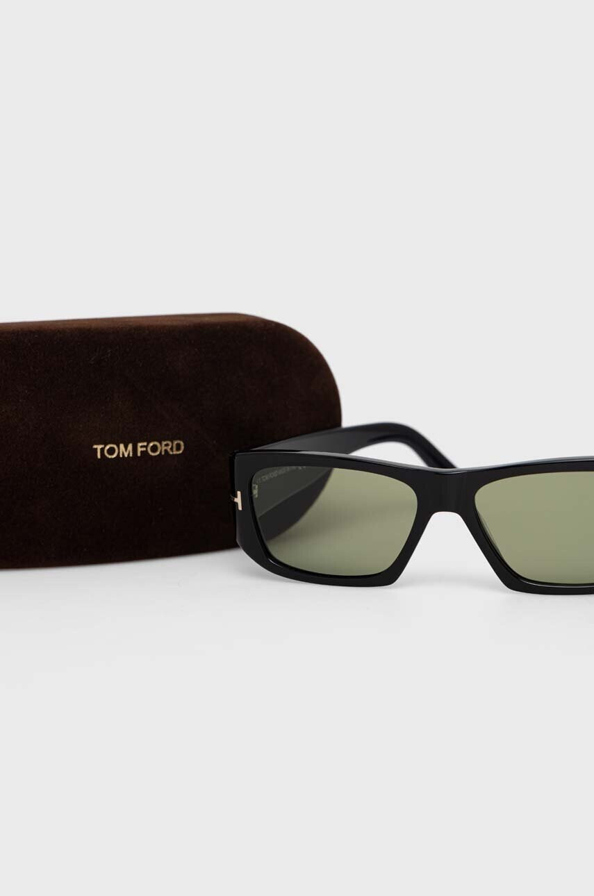 Tom Ford Слънчеви очила в черно - Pepit.bg
