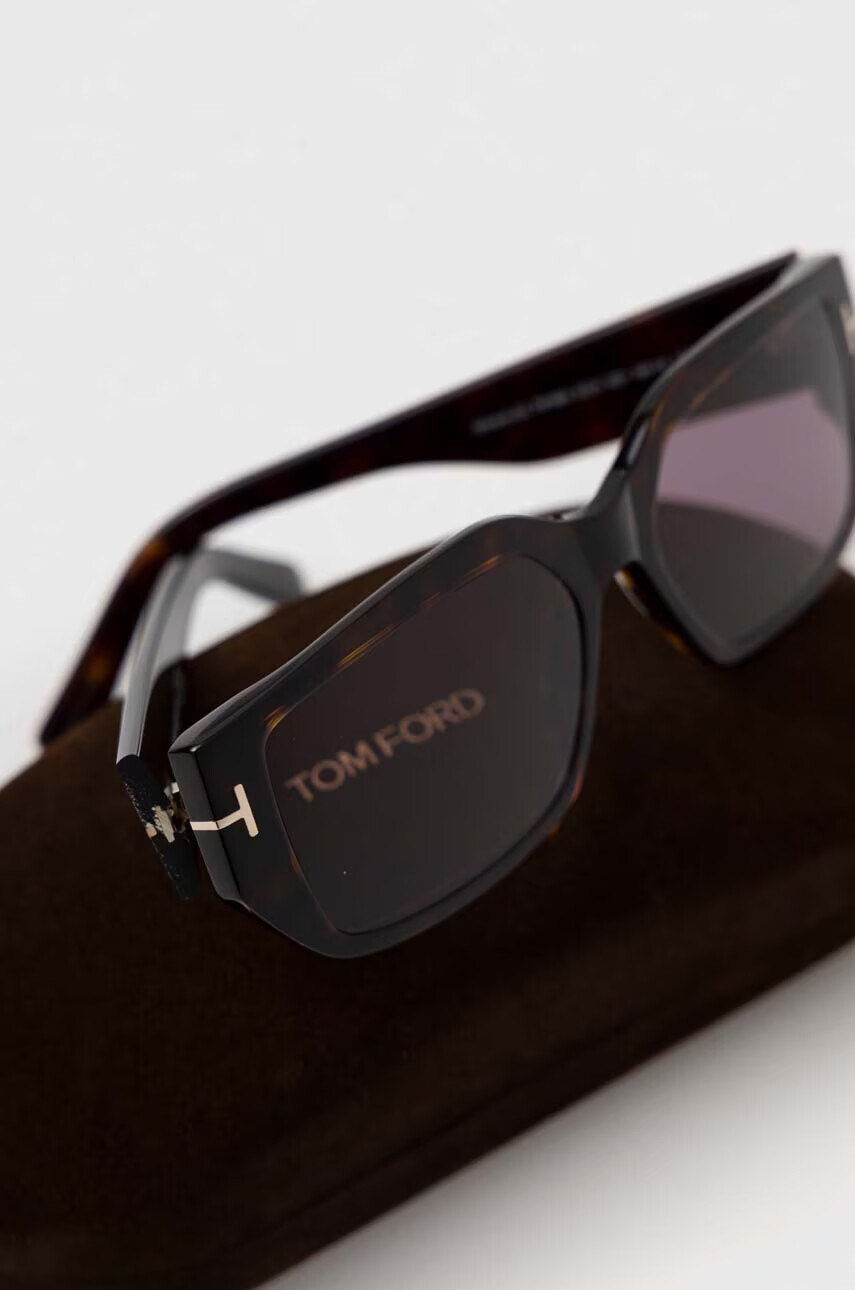 Tom Ford Слънчеви очила в кафяво - Pepit.bg