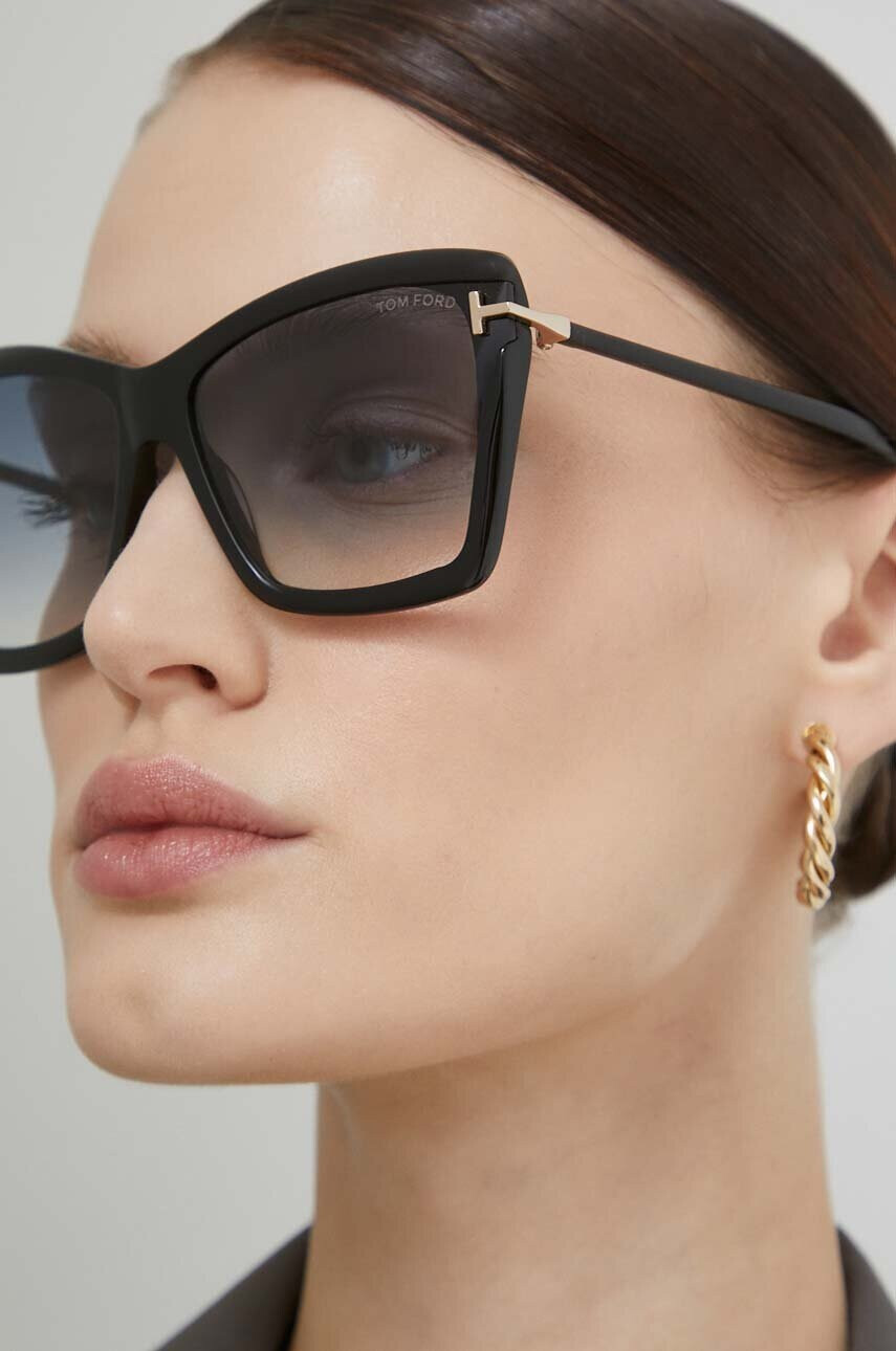Tom Ford Слънчеви очила дамско в черно - Pepit.bg