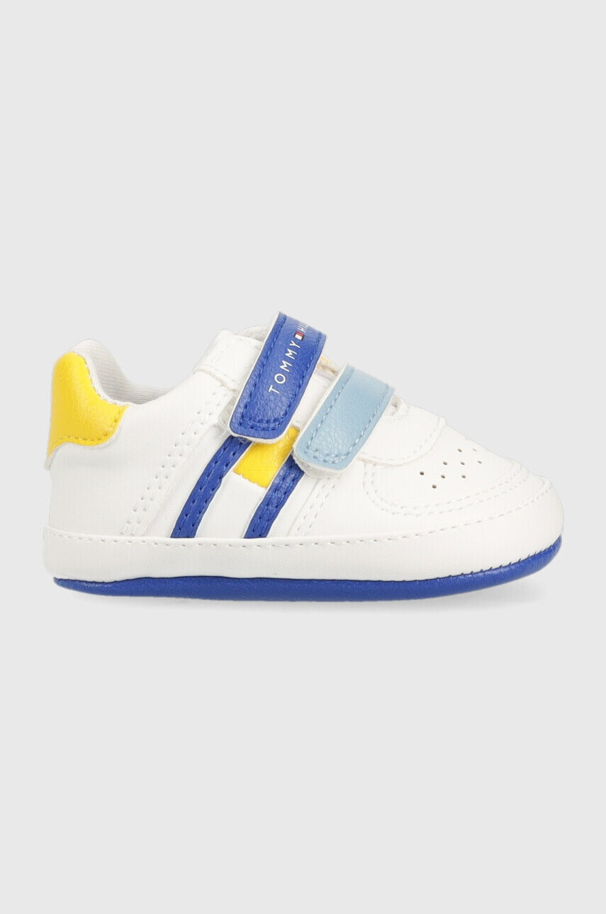Tommy Hilfiger Бебешки маратонки в бяло - Pepit.bg