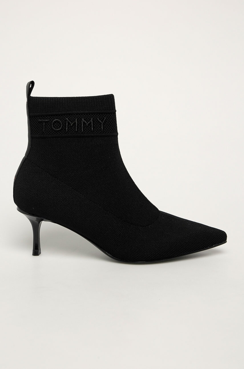 Tommy Hilfiger Боти - Pepit.bg