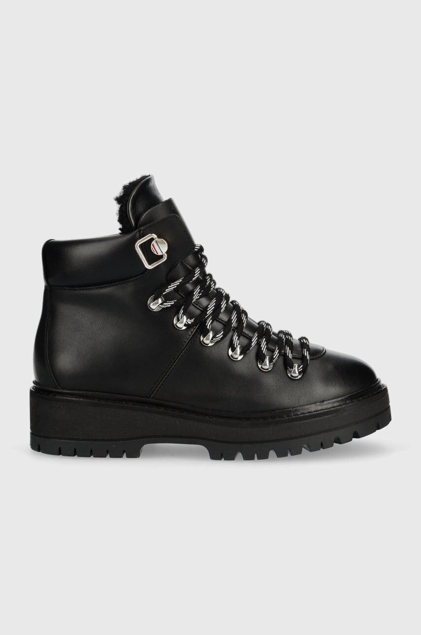 Tommy Hilfiger Боти Leather Outdoor Flat Boot в черно с платформа с лека изолация - Pepit.bg