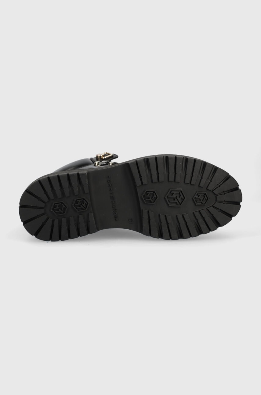 Tommy Hilfiger Боти Leather Outdoor Flat Boot в черно с платформа с лека изолация - Pepit.bg