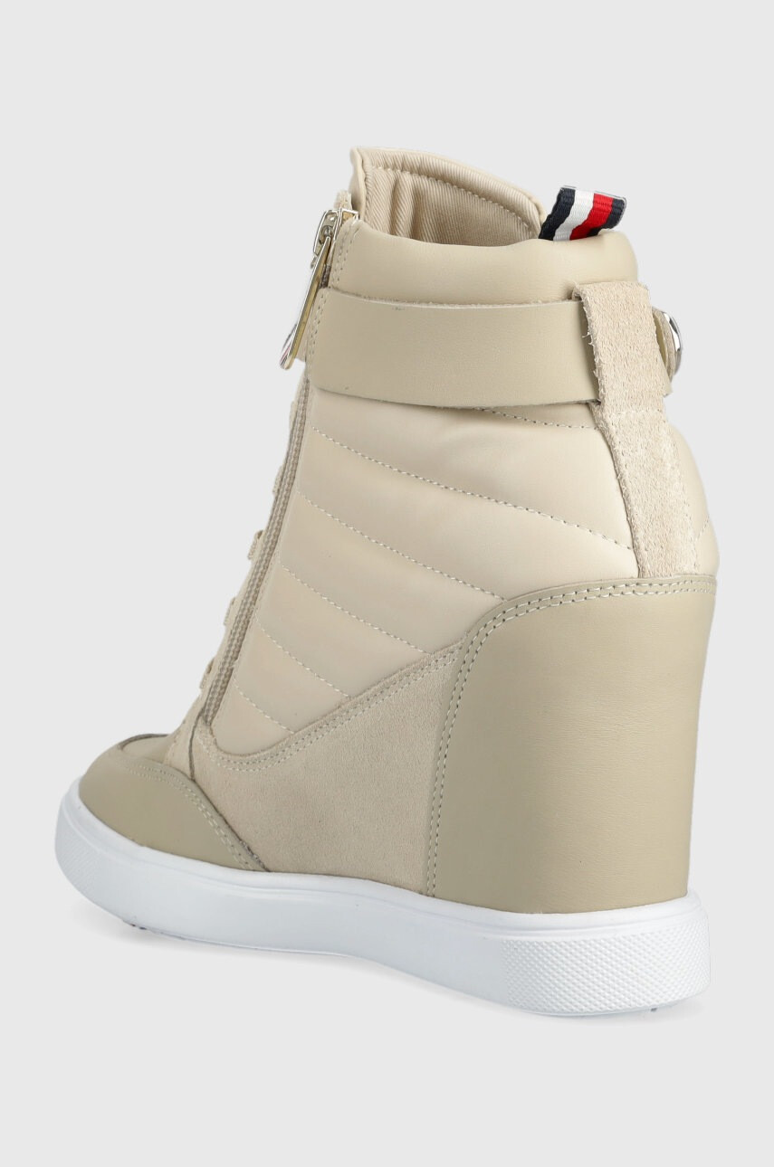 Tommy Hilfiger Боти Wedge Sneaker Boot в бежово със скосена платформа - Pepit.bg