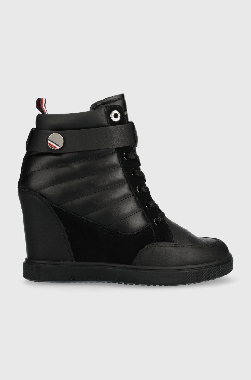 Tommy Hilfiger Боти Wedge Sneaker Boot в черно със скосена платформа - Pepit.bg