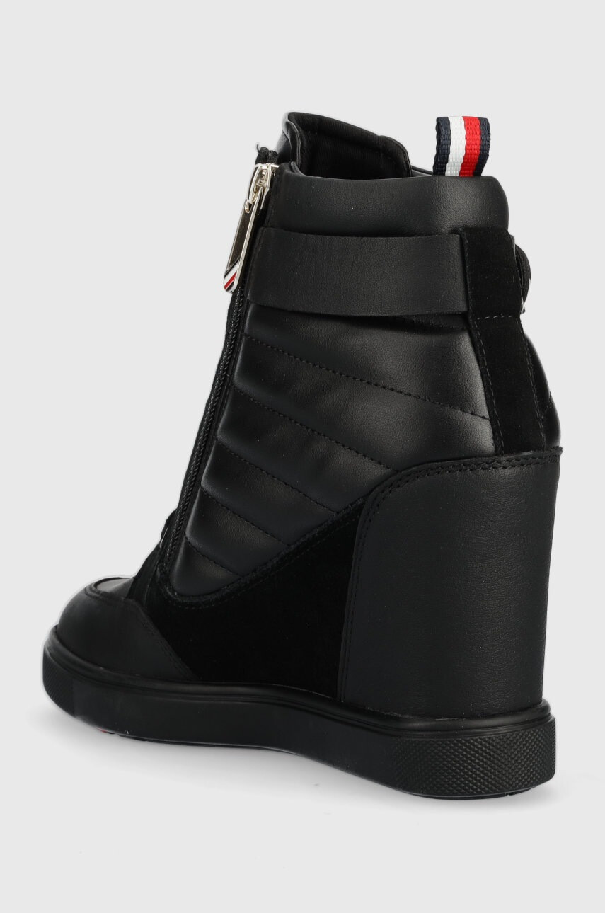 Tommy Hilfiger Боти Wedge Sneaker Boot в черно със скосена платформа - Pepit.bg