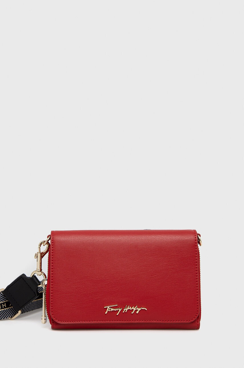 Tommy Hilfiger Чанта в червено - Pepit.bg