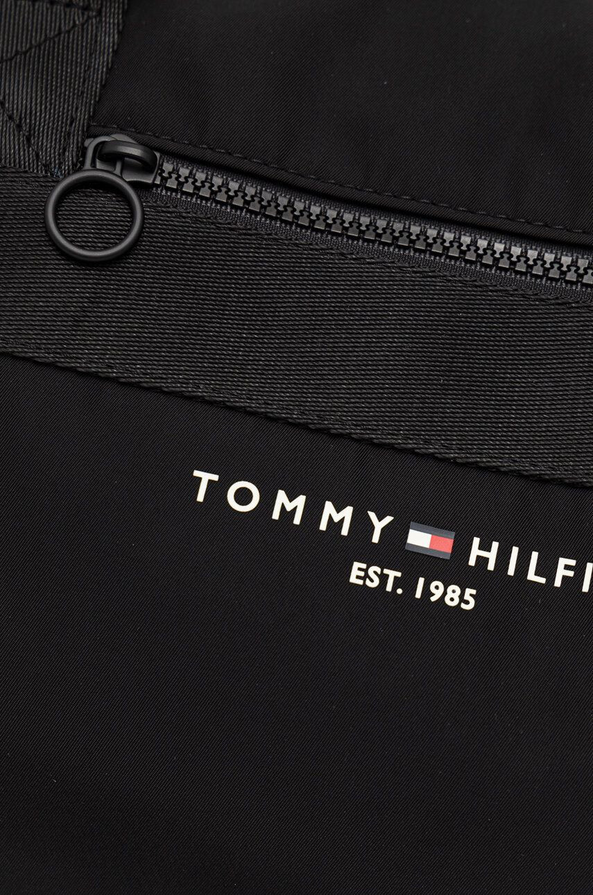 Tommy Hilfiger Чанта - Pepit.bg