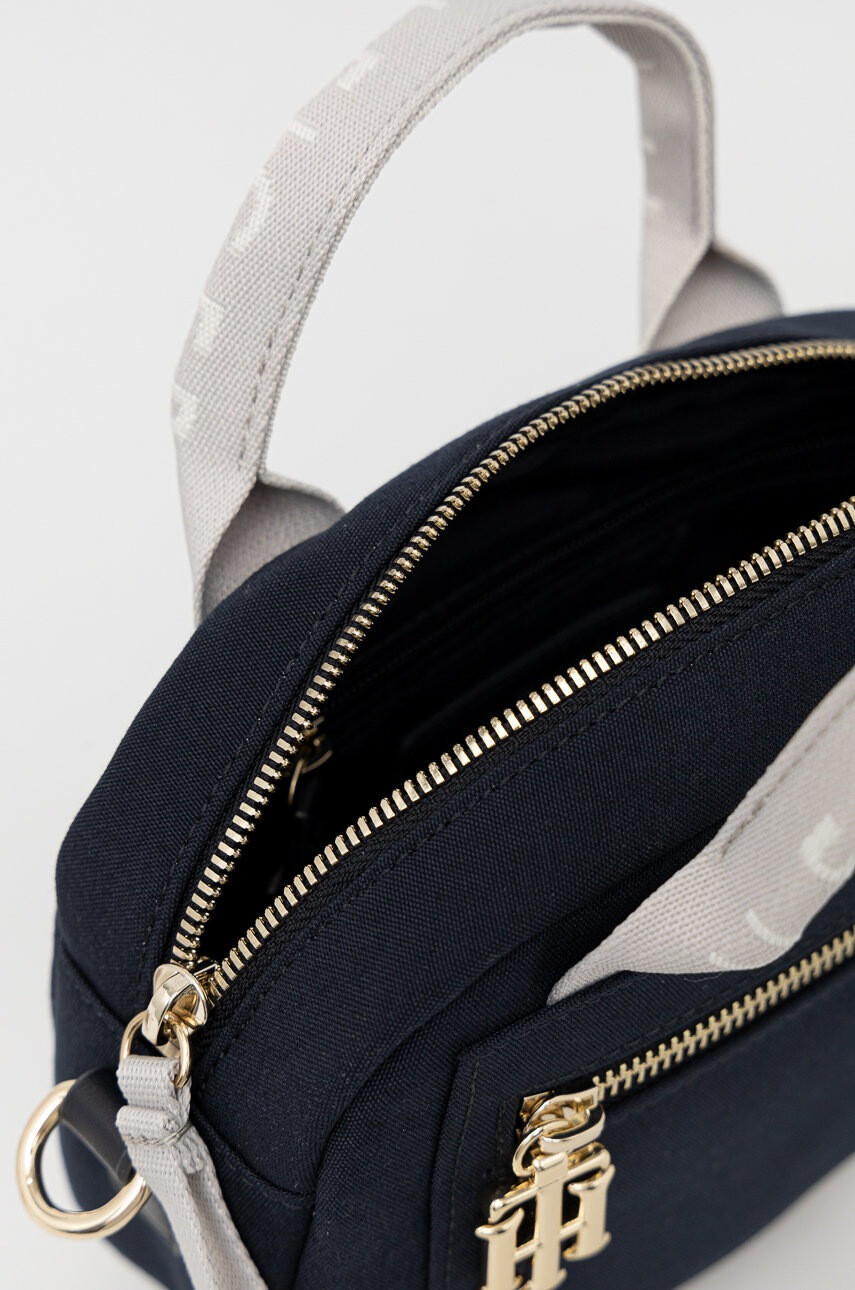Tommy Hilfiger Чанта - Pepit.bg