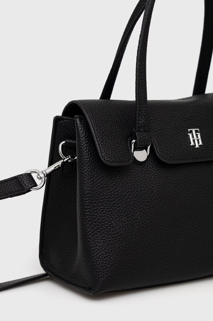 Tommy Hilfiger Чанта в черно - Pepit.bg