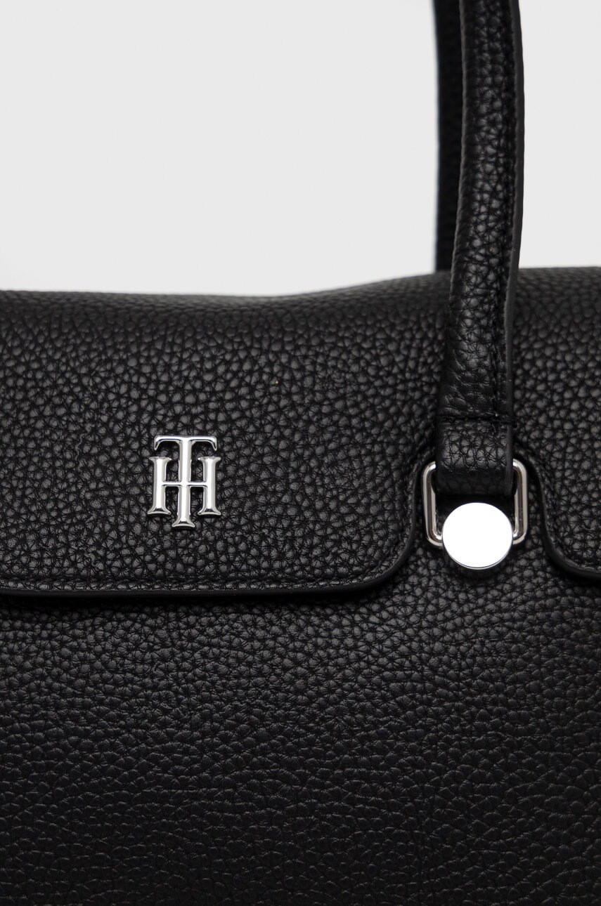 Tommy Hilfiger Чанта в черно - Pepit.bg